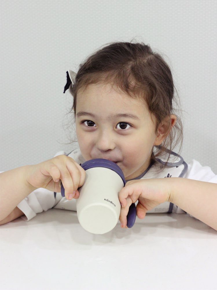 Cốc ống hút Kinder 350ml